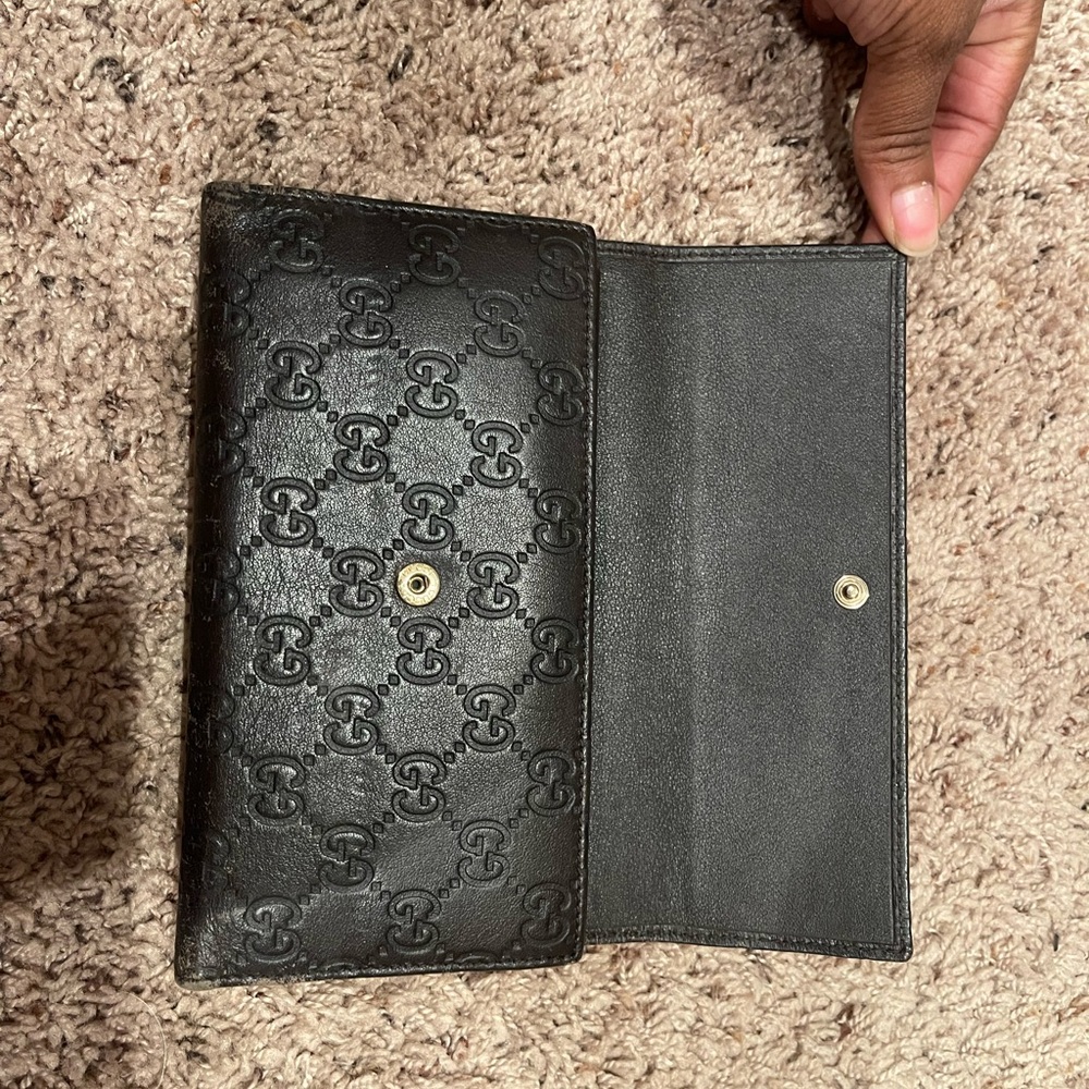 Authentic Gucci Web Wallet - Picture 2 of 15